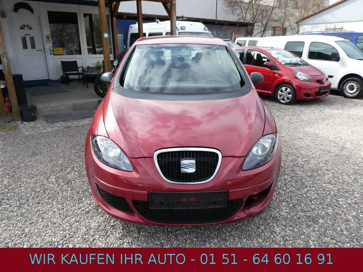Używany Seat Altea Reference 102 KM (75 kW) 2004 Czerwony Minivan
