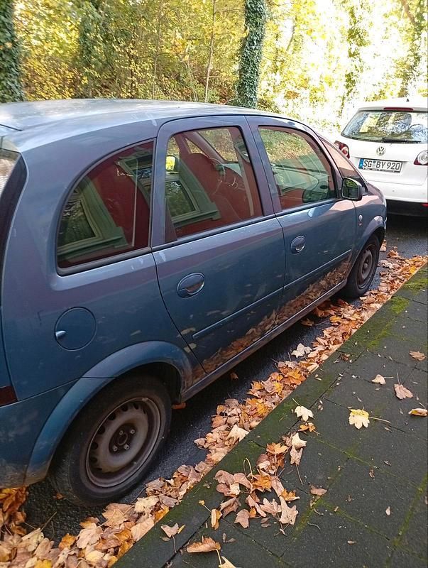 Blau Gebraucht 2006 Opel Meriva Van / Kleinbus | 1.000 € (Guter Preis) - Bild 1/4