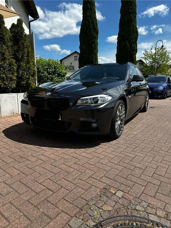 Gebraucht BMW 530 Shadowline 258 PS (189 kW) 2012 Schwarz Kombi