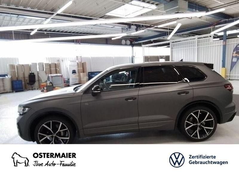 Siliziumgrau matt Gebraucht 2025 VW Touareg Style SUV | 71.880 € (Fairer Preis) - Bild 1/4