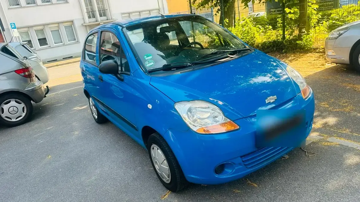 Gebraucht Chevrolet Matiz 50 PS (36 kW) 2009 Blau Kleinwagen