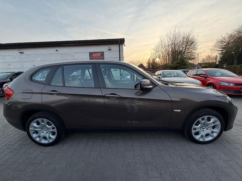 Gebraucht BMW X1 143 PS (105 kW) 2010 Braun SUV