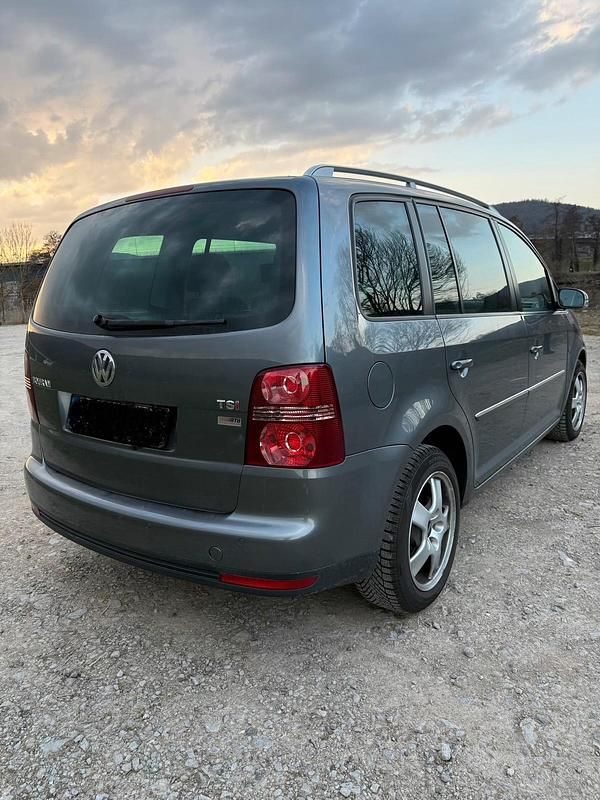 Gebraucht VW Touran 140 PS (102 kW) 2007 Grau Van / Kleinbus