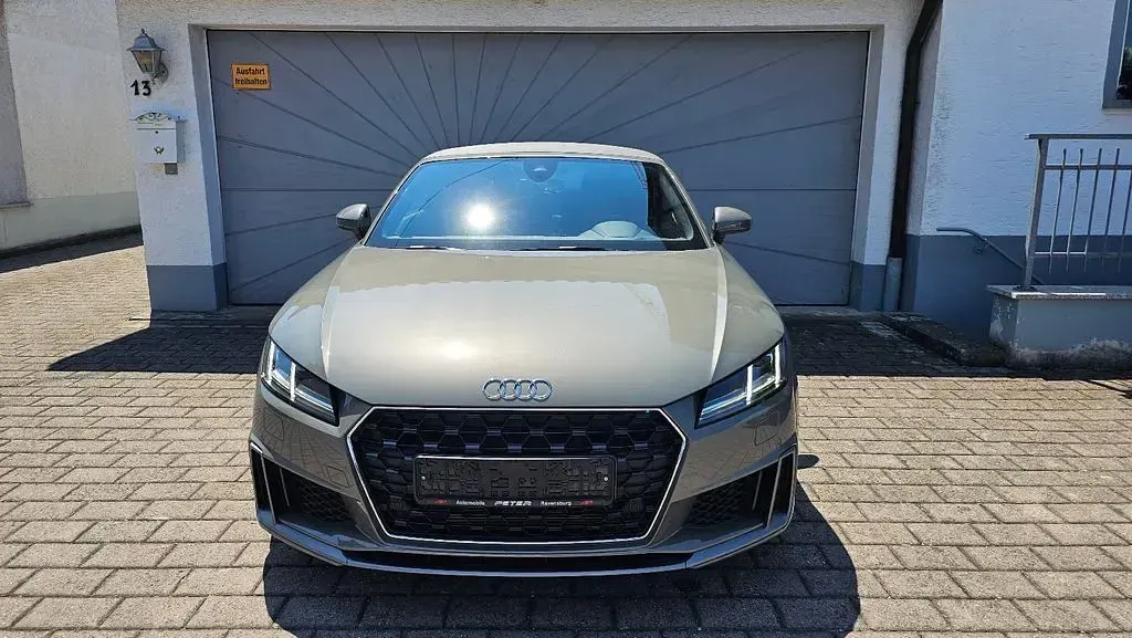 Gebraucht Audi TT Roadster Exclusive 197 PS (144 kW) 2023 Grau Cabrio