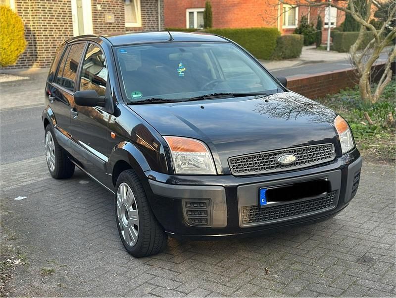 Gebraucht Ford Fusion 68 PS (50 kW) 2008 Schwarz Kleinwagen