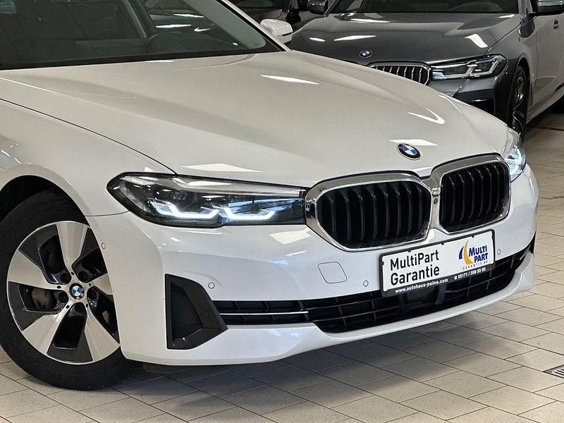 Gebraucht BMW 530 Performance 286 PS (210 kW) 2020 Mineralweiss Kombi