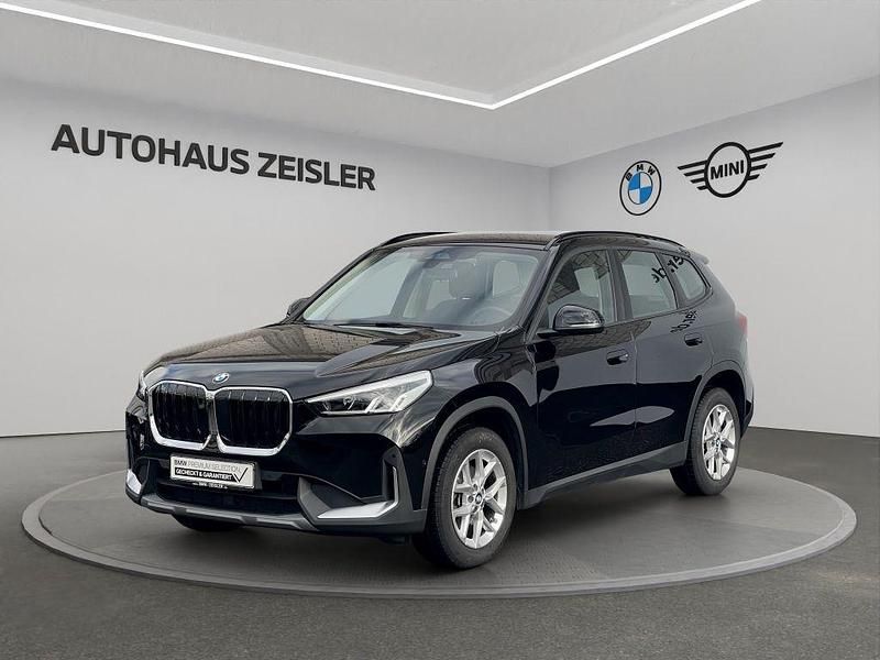 Schwarz ii Gebraucht 2024 BMW X1 Shadowline SUV | 36.480 € (Guter Preis) - Bild 1/4