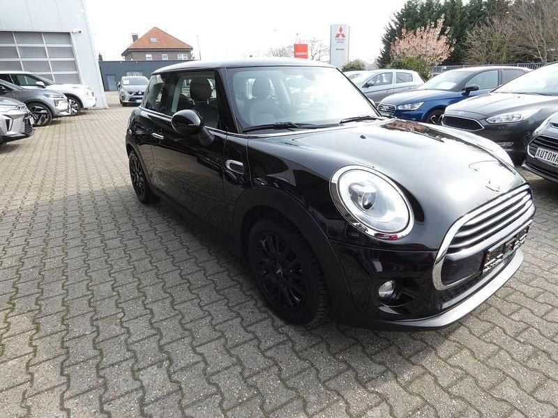 Gebraucht Mini Cooper 136 PS (100 kW) 2017 Schwarz Kleinwagen