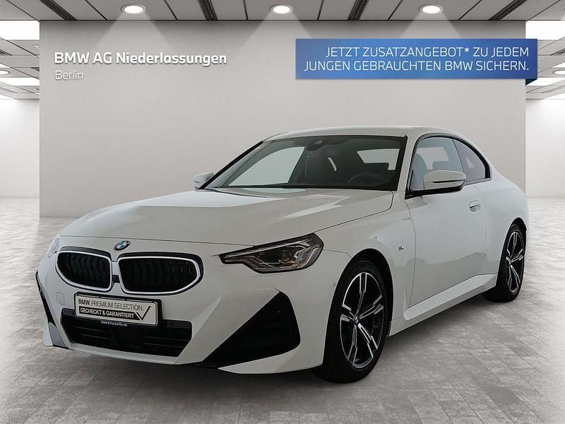 Weiß Gebraucht 2025 BMW 220 Shadowline Coupé | 41.400 € (Fairer Preis) - Bild 1/2