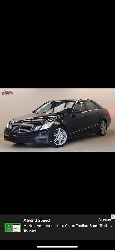 Gebraucht Mercedes E500 AMG line 388 PS (285 kW) 2010 Schwarz Limousine
