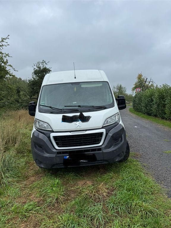 Weiß Gebraucht 2018 Peugeot Boxer Van | 6.000 € (Superpreis) - Bild 1/4