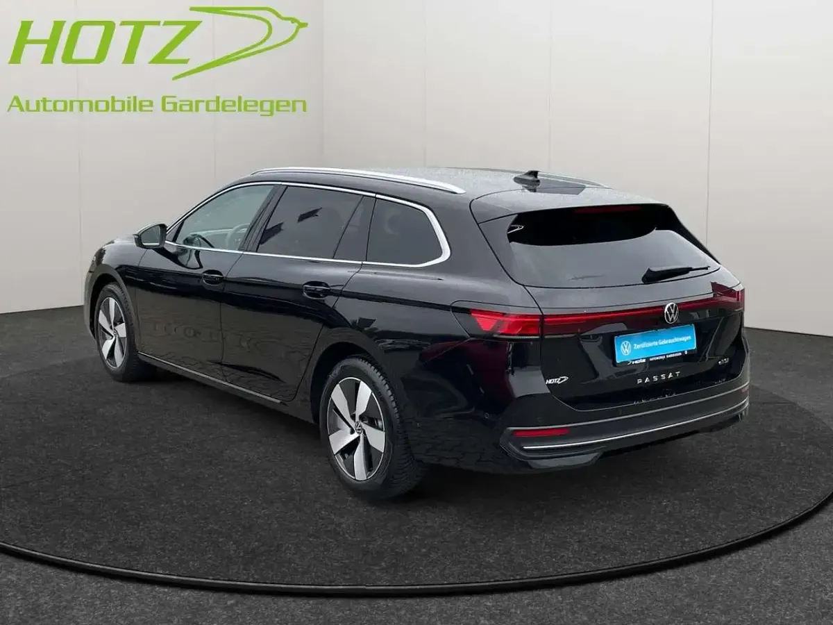 Gebraucht VW Passat Business 150 PS (110 kW) 2025 Grenadillschwarz metallic Kombi