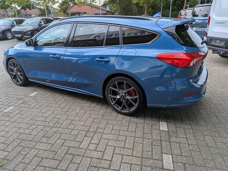 Usata Ford Focus ST 280 CV (205 kW) 2019 Blu Berlina