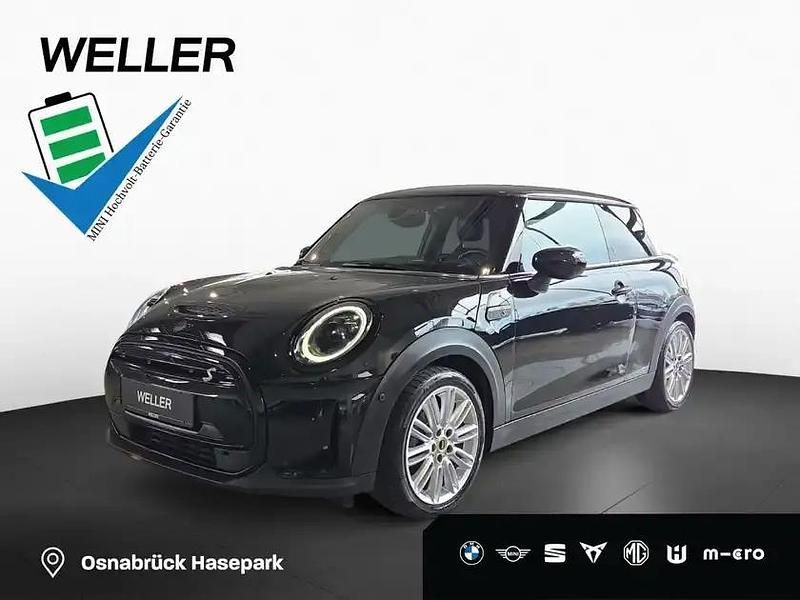Gebraucht Mini Cooper SE 135 kW (184 PS) 2023 Midnight black ii (schwarz) Kleinwagen