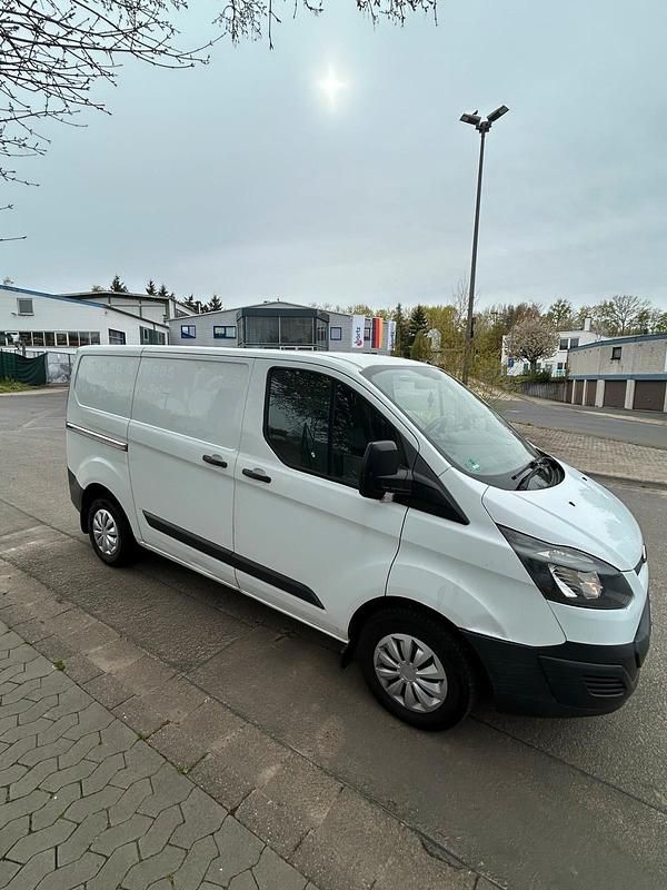 Gebraucht Ford Transit Custom 125 PS (91 kW) 2015 Weiß Van / Kleinbus