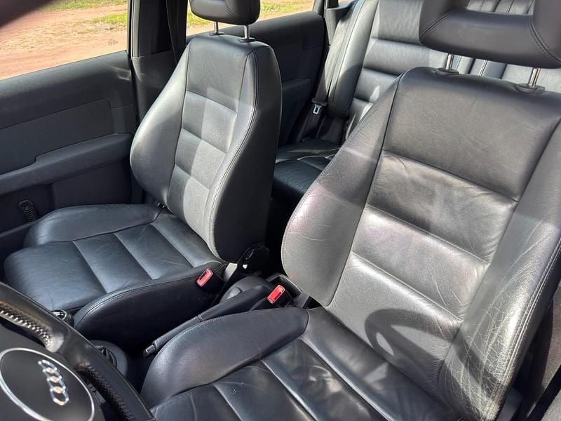 Gebraucht Audi A2 75 PS (55 kW) 2004 Silber Kleinwagen