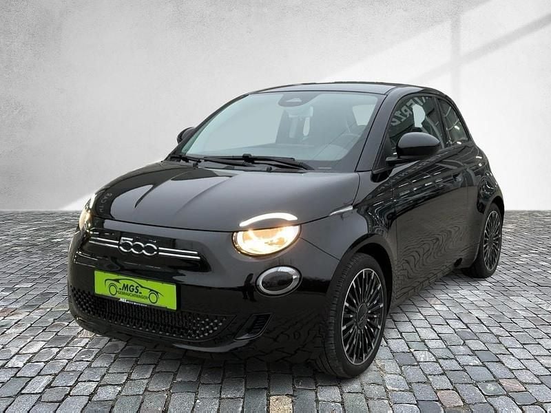 Schwarz Gebraucht 2021 Fiat 500e Icon Limousine | 16.970 € (Fairer Preis) - Bild 1/4