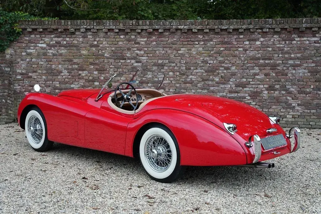 Begagnad Jaguar XK R 1954 Röd Cab