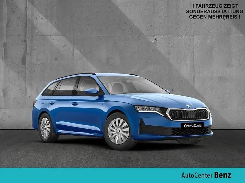 Blau Neu 2025 Skoda Octavia Essence Kombi | 24.390 € (Guter Preis) - Bild 1/4