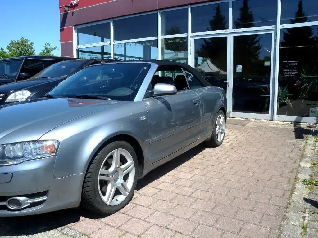 Gebraucht Audi A4 Cabriolet S-Line 140 PS (102 kW) 2006 Grau Cabrio