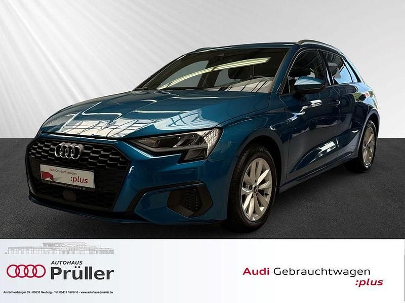 Blau Gebraucht 2021 Audi A3 Sportback Limousine | 20.900 € (Guter Preis) - Bild 1/4