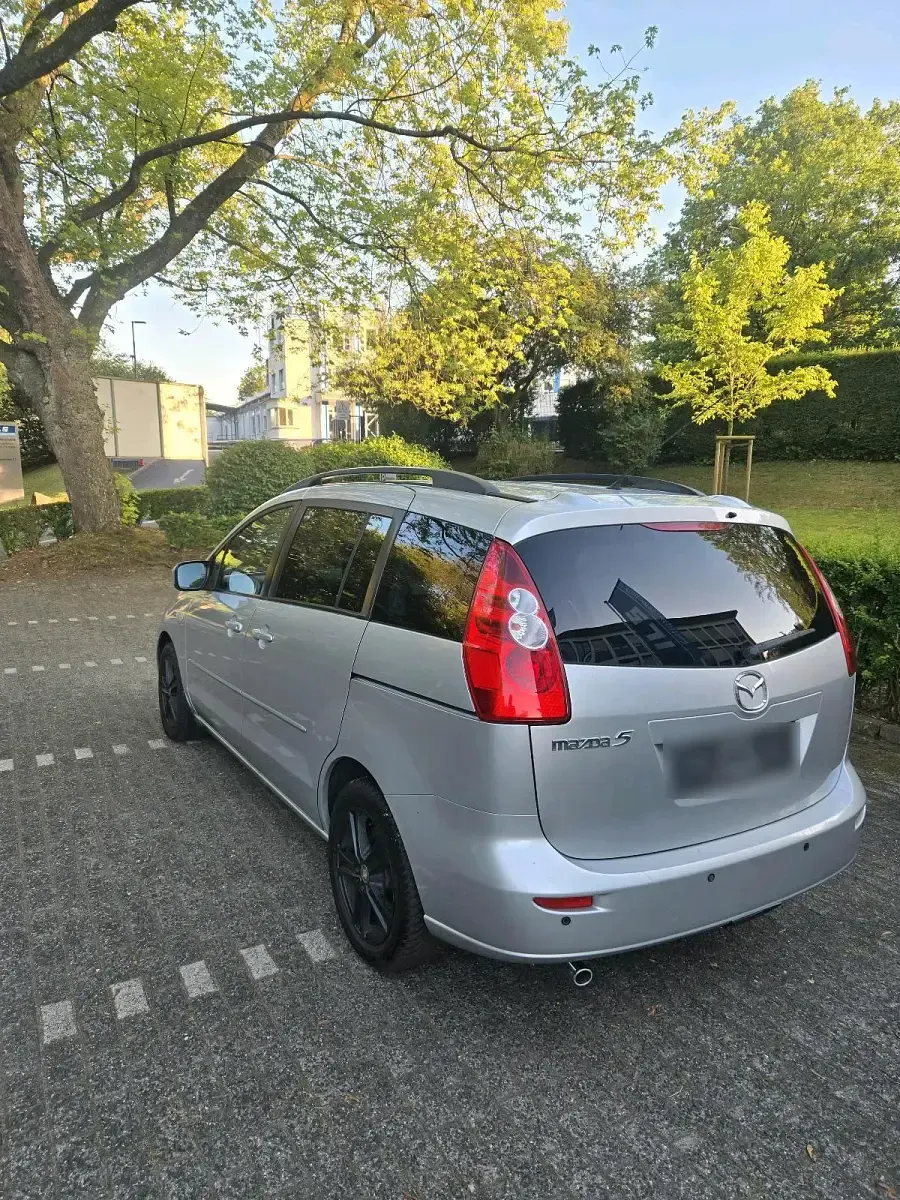 Gebraucht Mazda 5 145 PS (106 kW) 2006 Silber Van / Kleinbus