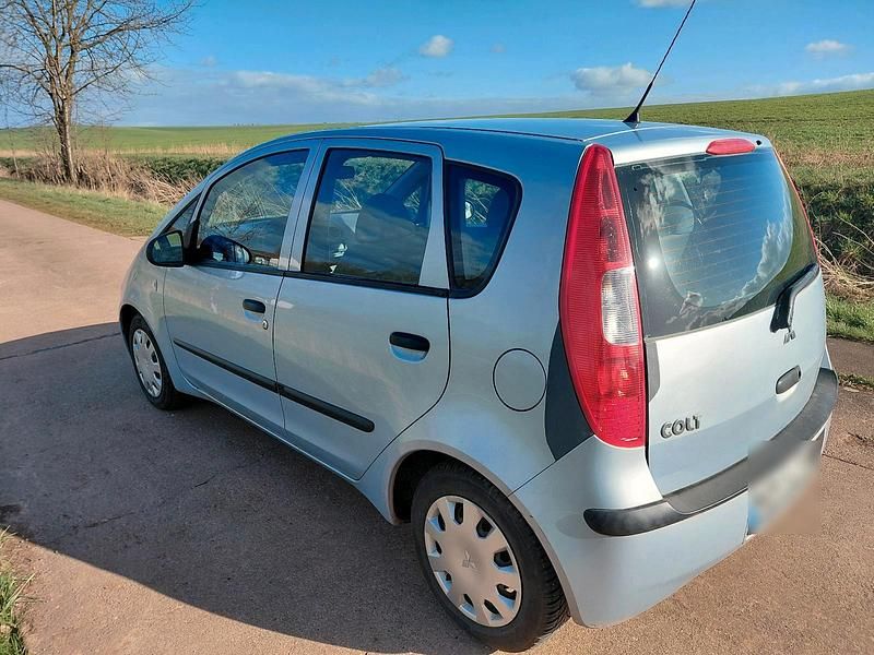 Gebraucht Mitsubishi Colt 95 PS (69 kW) 2005 Grau Kleinwagen