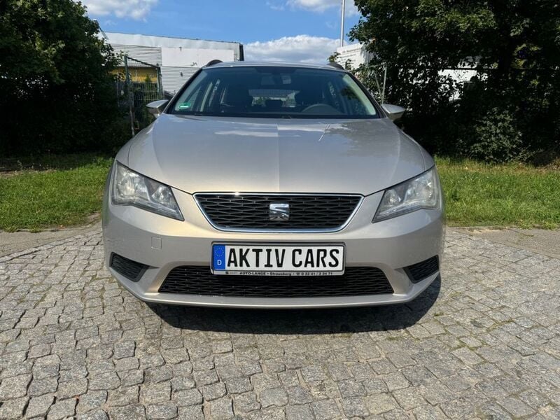 "balea" beige Gebraucht 2014 Seat Leon ST Reference Kombi | 6.490 € (Guter Preis) - Bild 1/4