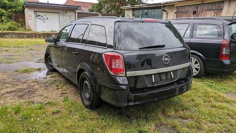 Gebraucht Opel Astra 120 PS (88 kW) 2007 Schwarz Kombi