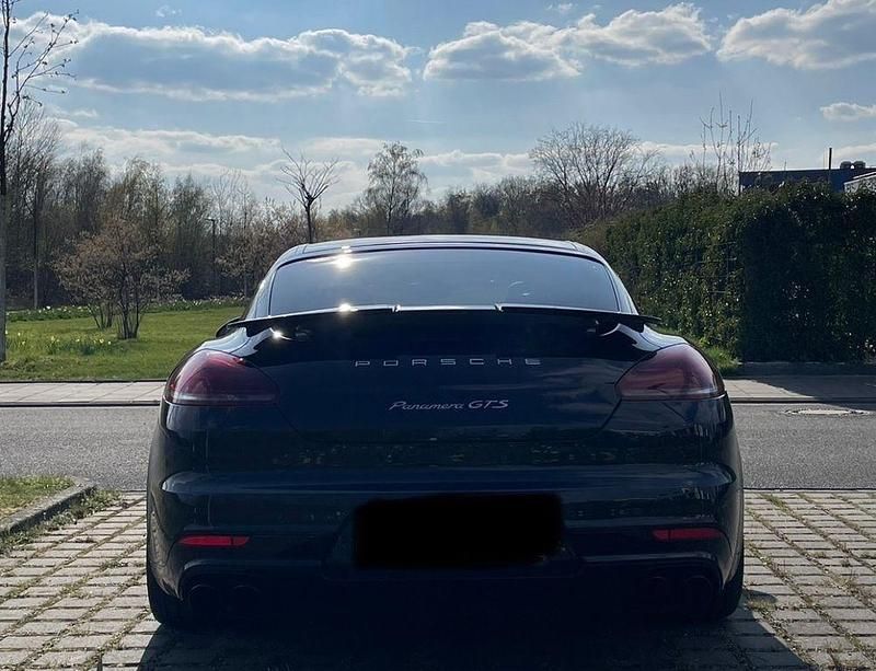 Gebraucht Porsche Panamera Chrono 441 PS (324 kW) 2015 Schwarz Kleinwagen