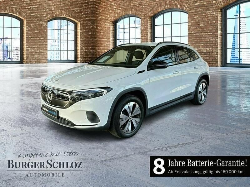 Unilack polarweiß Gebraucht 2021 Mercedes EQA250 SUV | 26.600 € (Guter Preis) - Bild 1/4