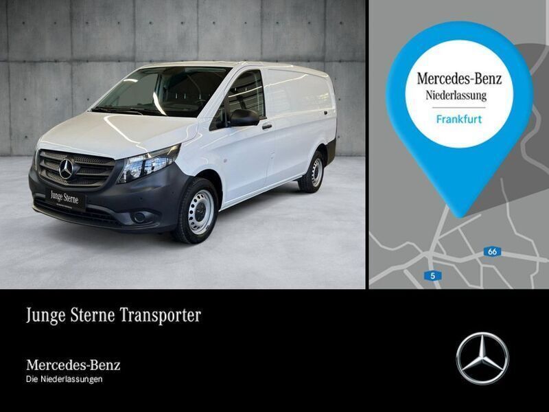 Weiß Gebraucht 2023 Mercedes Vito Van / Kleinbus | 30.559 € (Fairer Preis) - Bild 1/4