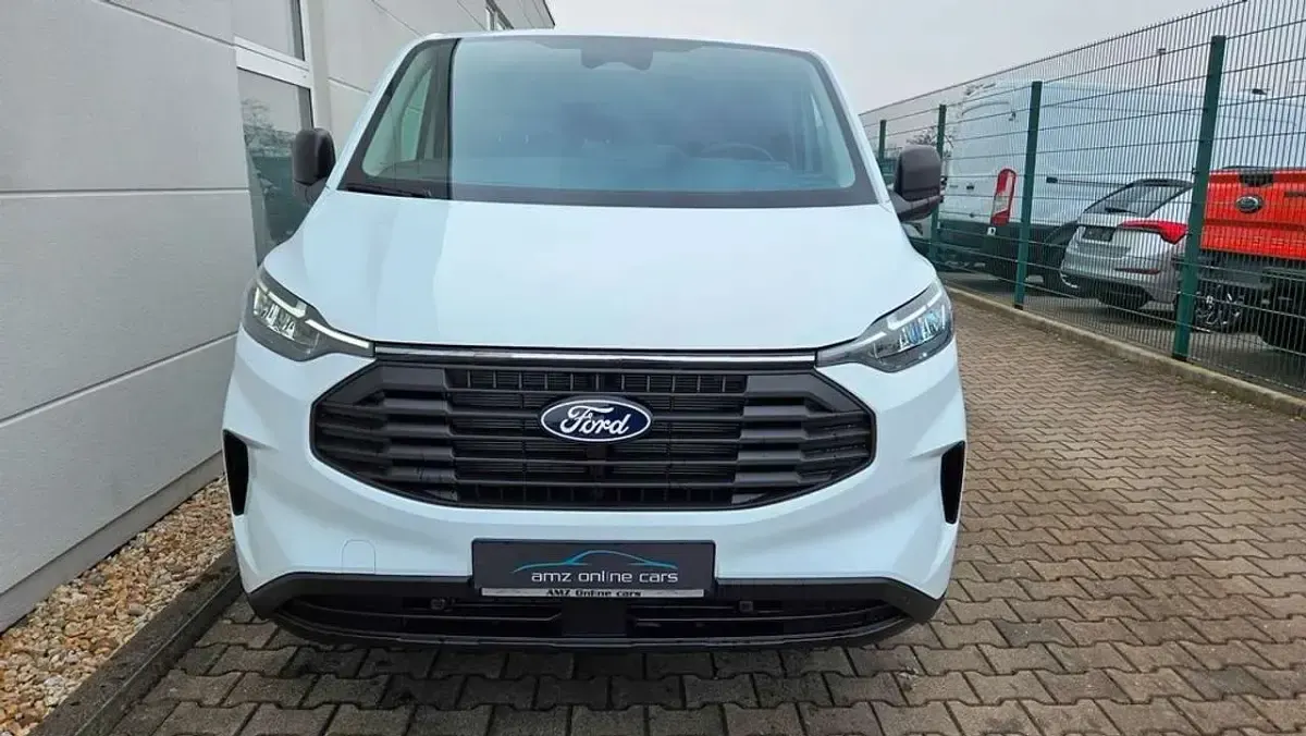 Neu Ford Transit Custom Trend 150 PS (110 kW) 2026 Frozen white uni Limousine