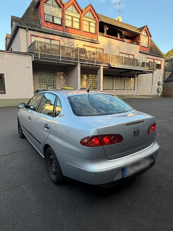Usata Seat Cordoba 2007 Argento Berlina