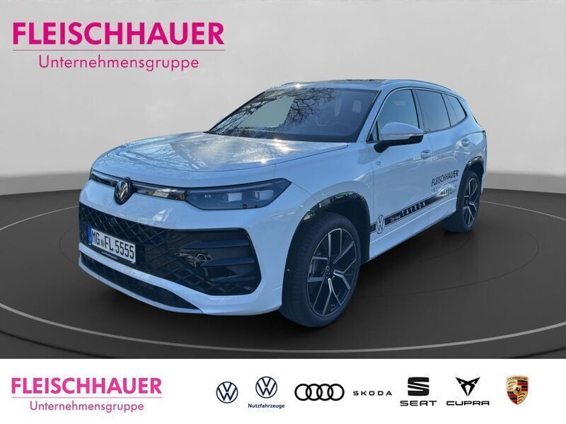 Weiss Gebraucht 2025 VW Tayron R-line SUV | 56.650 € (Superpreis) - Bild 1/4