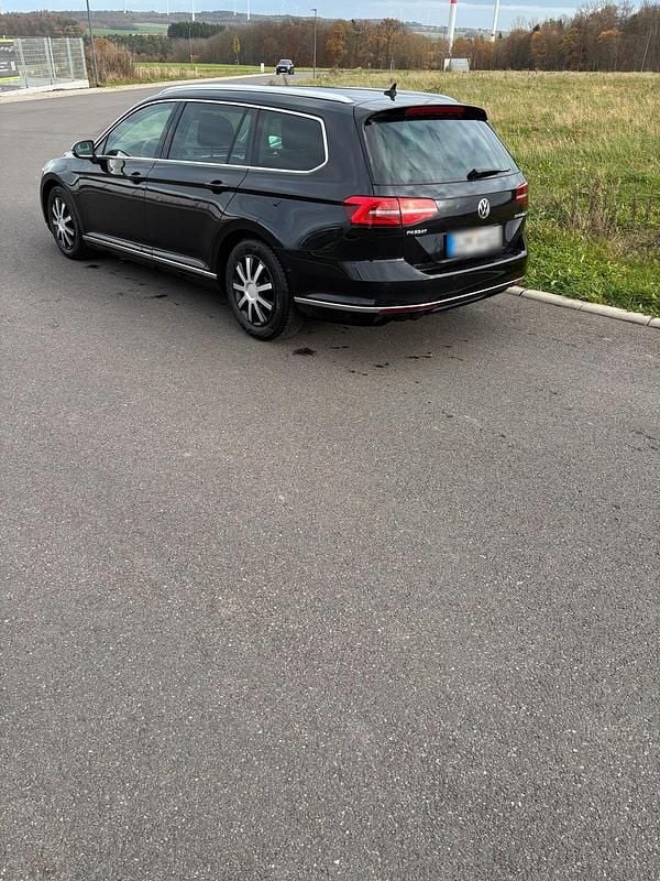 Używany VW Passat 190 KM (139 kW) 2016 Czarny Kombi
