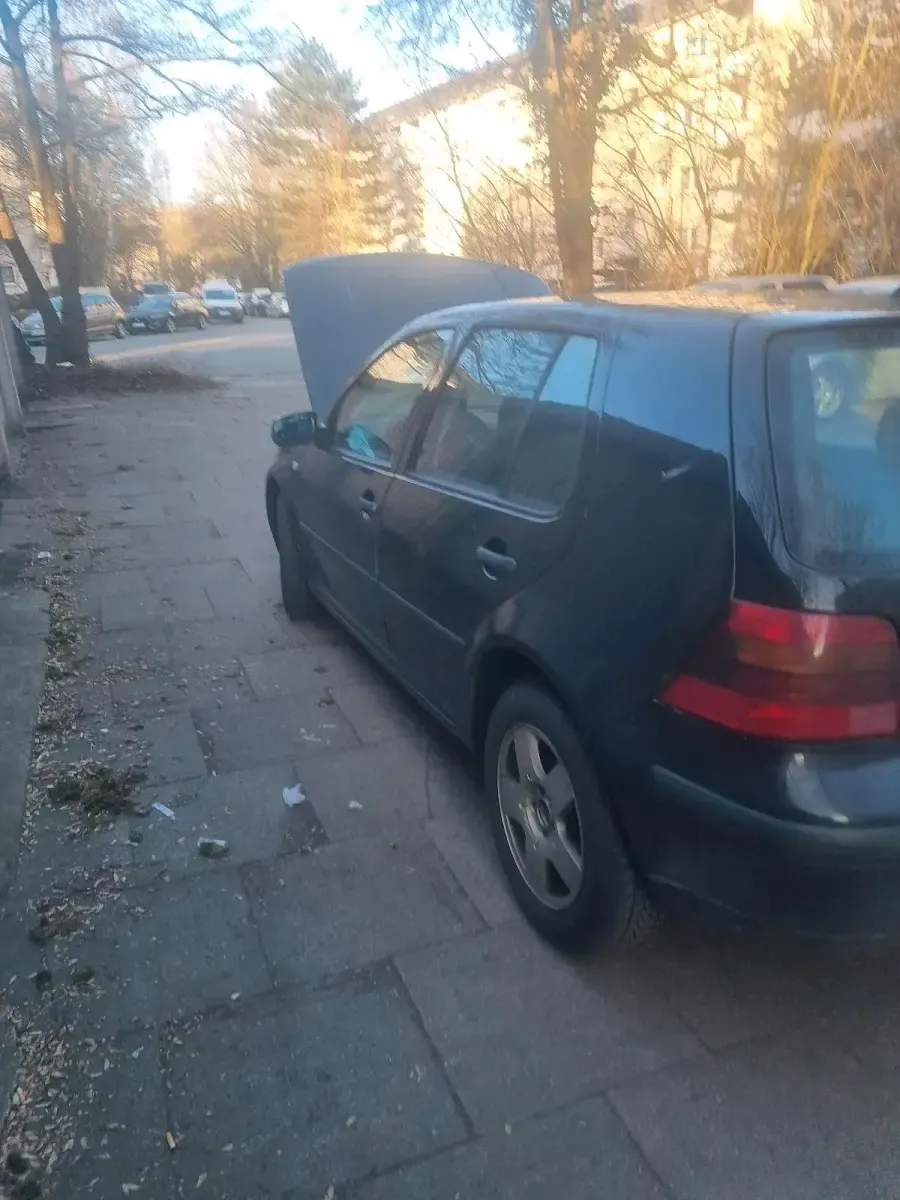 Gebraucht VW Golf IV 101 PS (74 kW) 2002 Schwarz Limousine