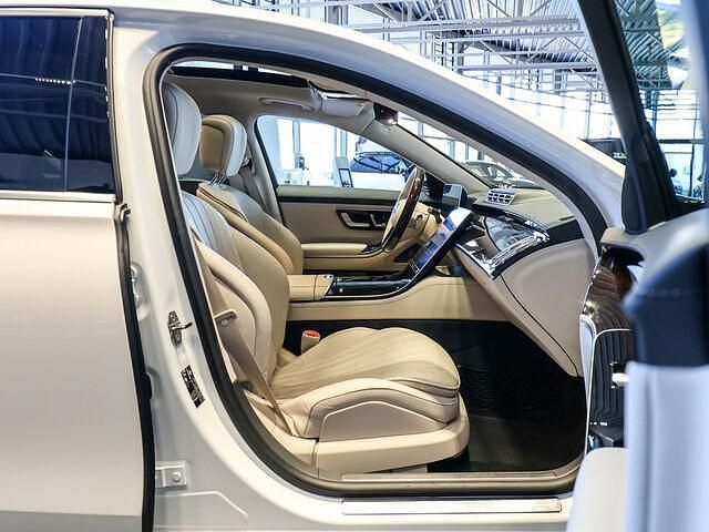 Gebraucht Mercedes S400 330 PS (242 kW) 2021 Weiss / diamantweiss bright (metallic) Limousine