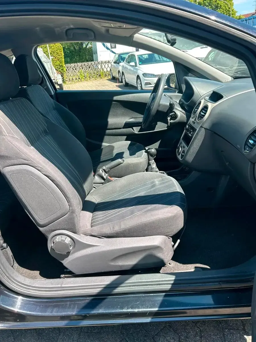 Gebraucht Opel Corsa 80 PS (58 kW) 2007 Schwarz Kleinwagen