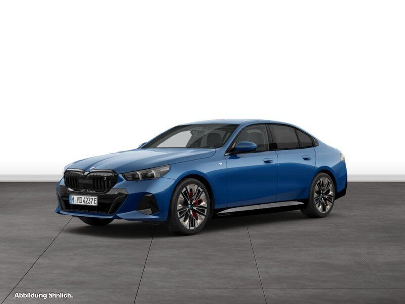 Blau Gebraucht 2024 BMW i5 Limousine | 61.782 € (Teuer) - Bild 1/4