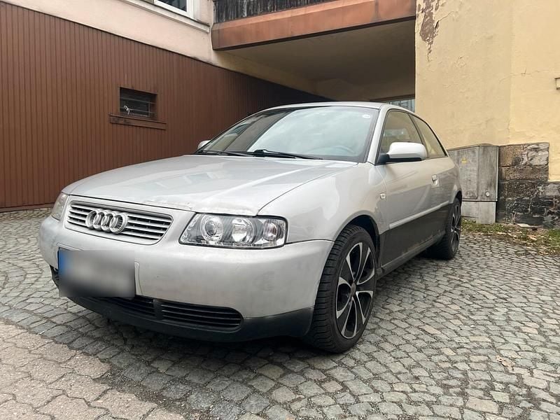 Gebraucht Audi A3 110 PS (80 kW) 2002 Silber Kleinwagen