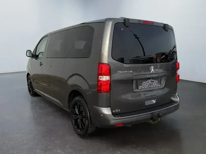 Gebraucht Peugeot Traveller Active 177 PS (130 kW) 2019 Platiniumgrau Van / Kleinbus