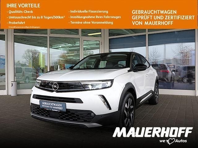 Jade weiss/arktis weiss Gebraucht 2021 Opel Mokka SUV | 20.490 € (Fairer Preis) - Bild 1/4