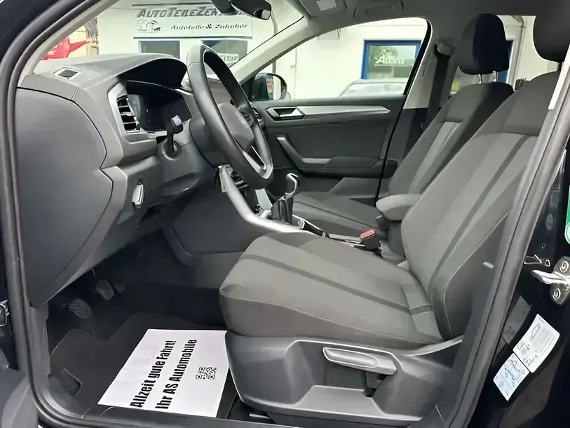 Gebraucht VW T-Roc Life 2024 Schwarz SUV