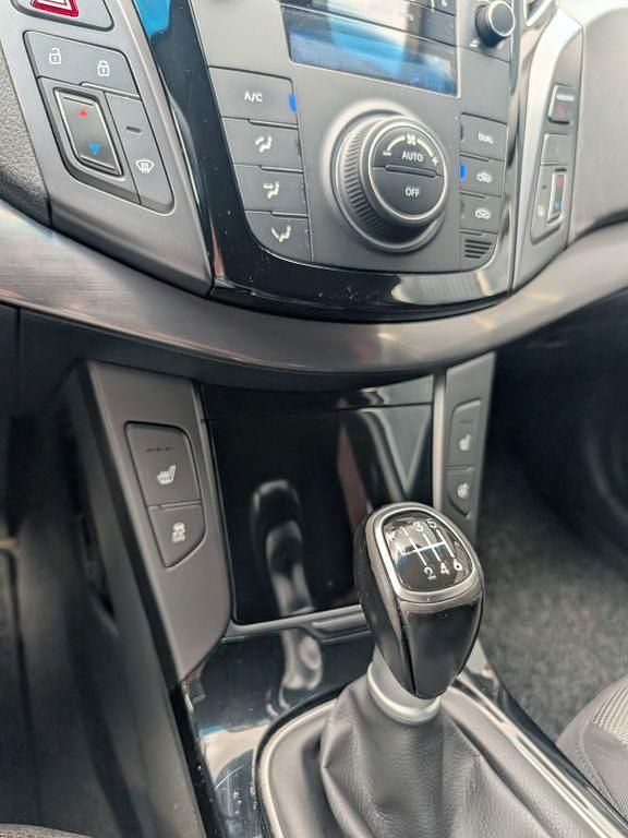 Gebraucht Hyundai i40 Trend 116 PS (85 kW) 2015 Weiß Limousine