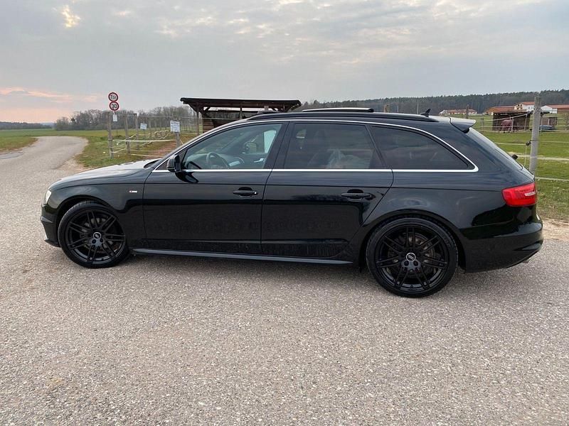 Używany Audi A4 S-Line 190 KM (139 kW) 2015 Czarny Kombi