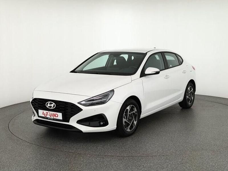 Silber Neu 2024 Hyundai i30 GO! Kombi | 21.890 € (Guter Preis) - Bild 1/4