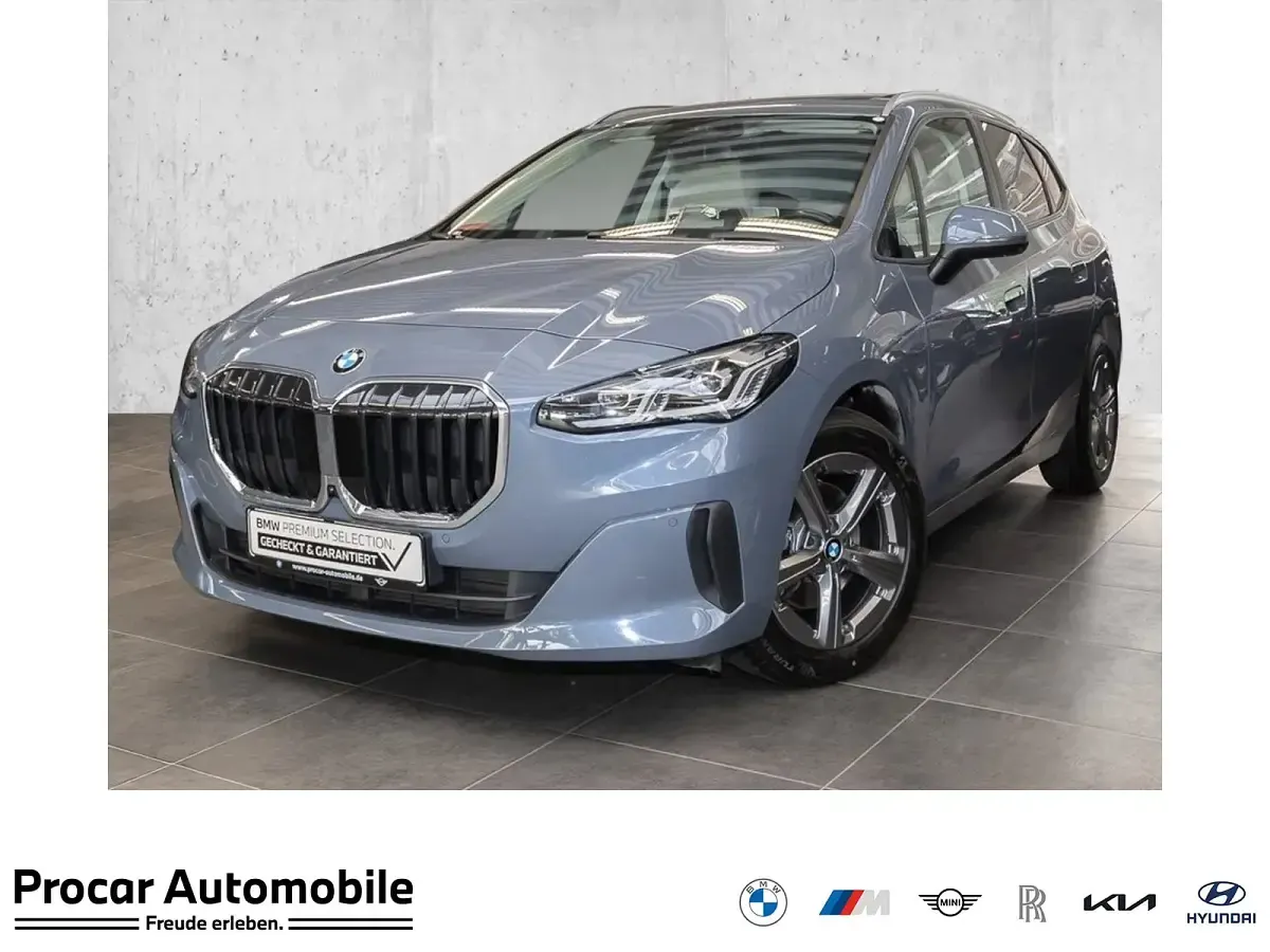 Gebraucht BMW 218 Sport Line 150 PS (110 kW) 2023 Van / Kleinbus