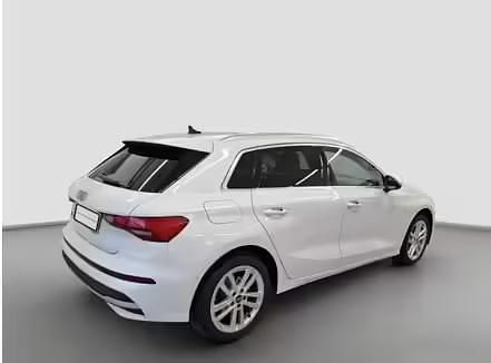 Gebraucht Audi A3 Advanced 150 PS (110 kW) 2025 Weiß Limousine