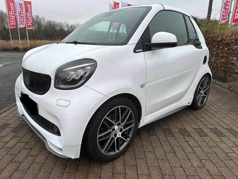 Gebraucht Smart ForTwo Cabrio Brabus 90 PS (66 kW) 2015 Weiß Cabrio